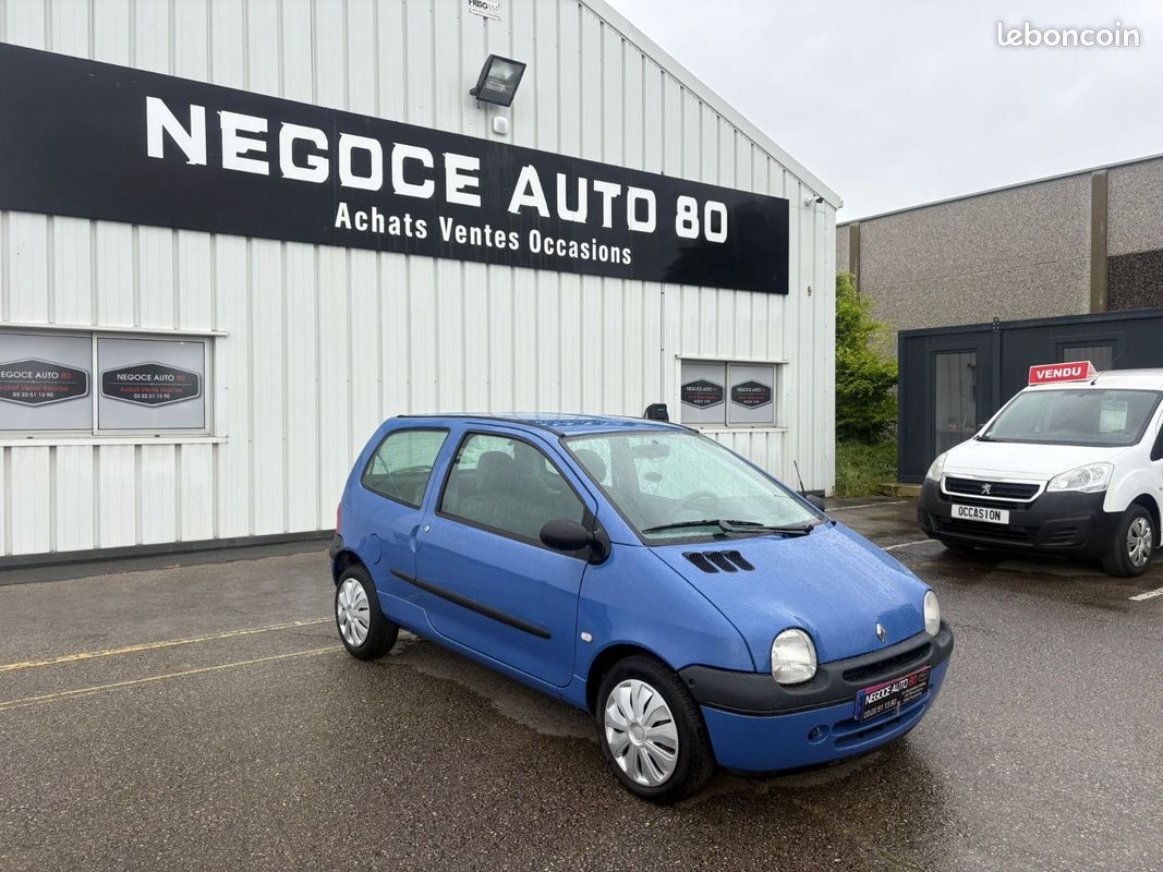 RENAULT TWINGO Emotion 1.2i 60 CV 118300 KM 01/2007 VITRES ÉLECTRIQUES CLIMATISATION (image 1)