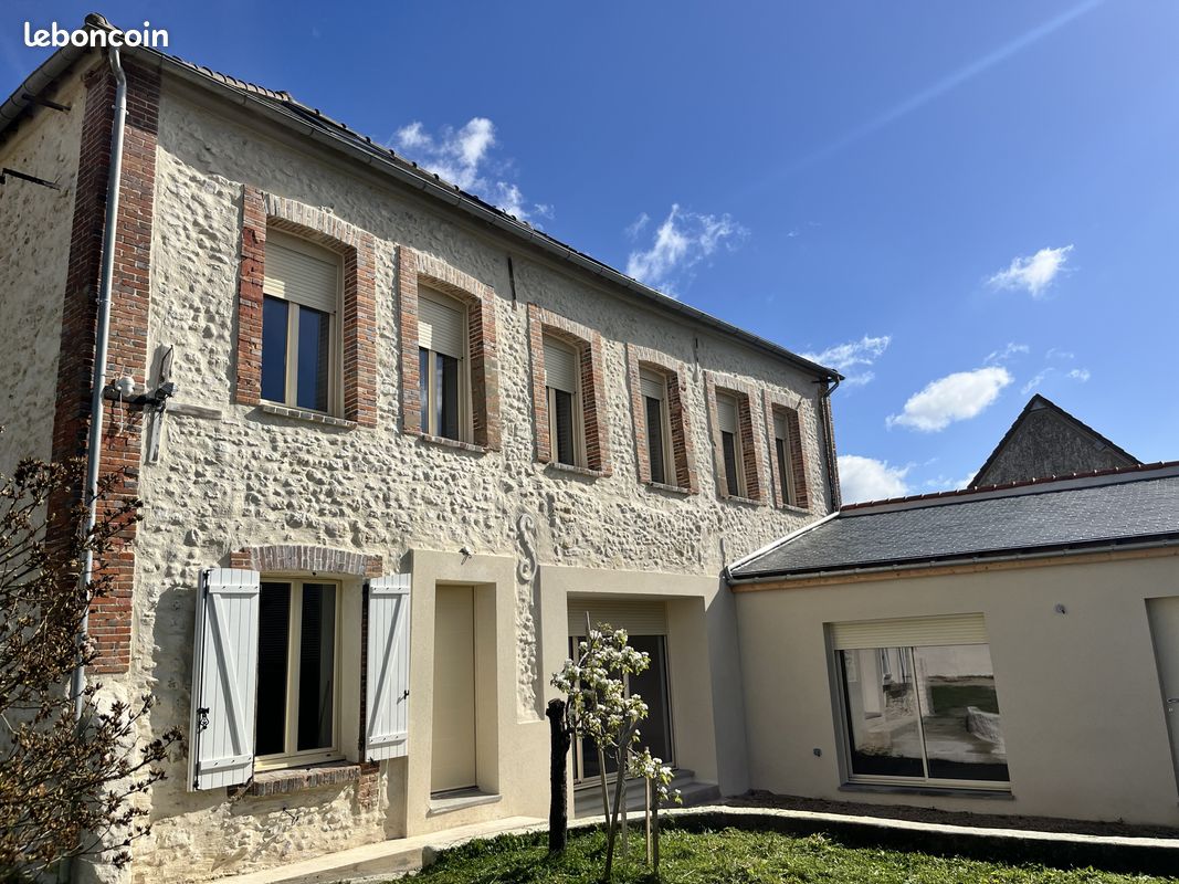 Maison 9 pièces 222 m² · à Rambouillet · 222 m² · 488 000 €