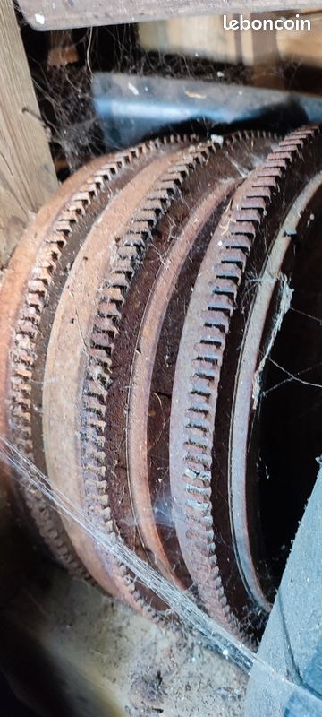 Volant moteur jeep Cherokee xj (image 1)