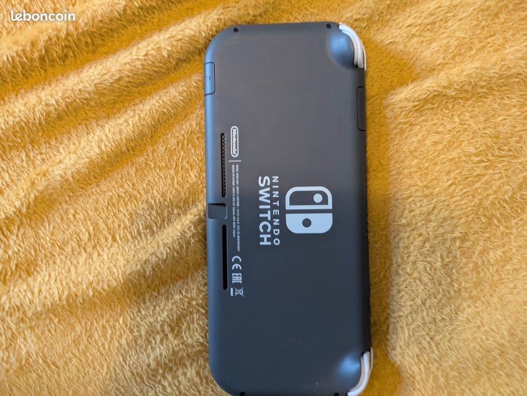 Nintendo Switch lite grise (image 7)