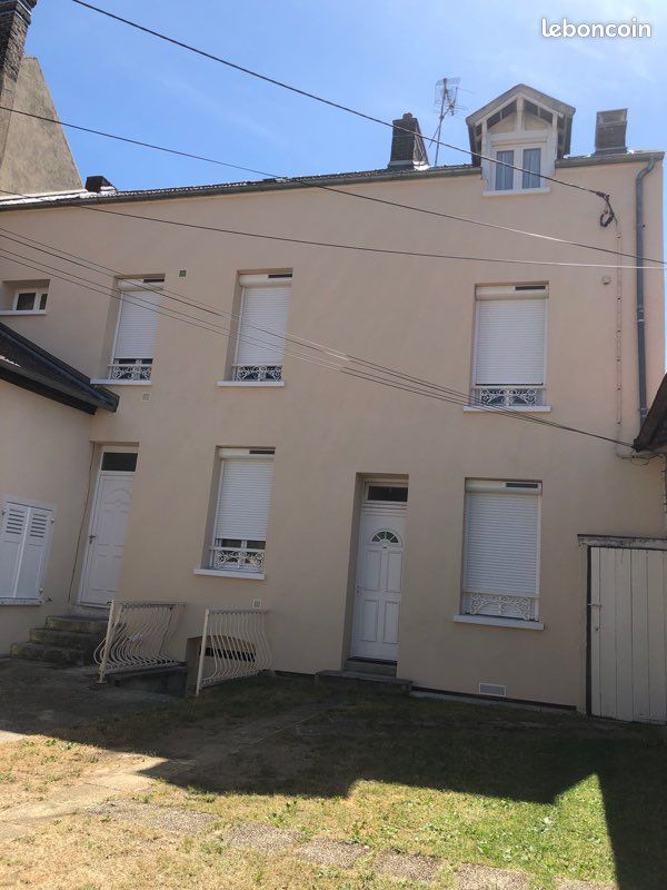 Maison 11 pièces 210 m² · à Mantes-la-Jolie · 210 m² · 660 000 €