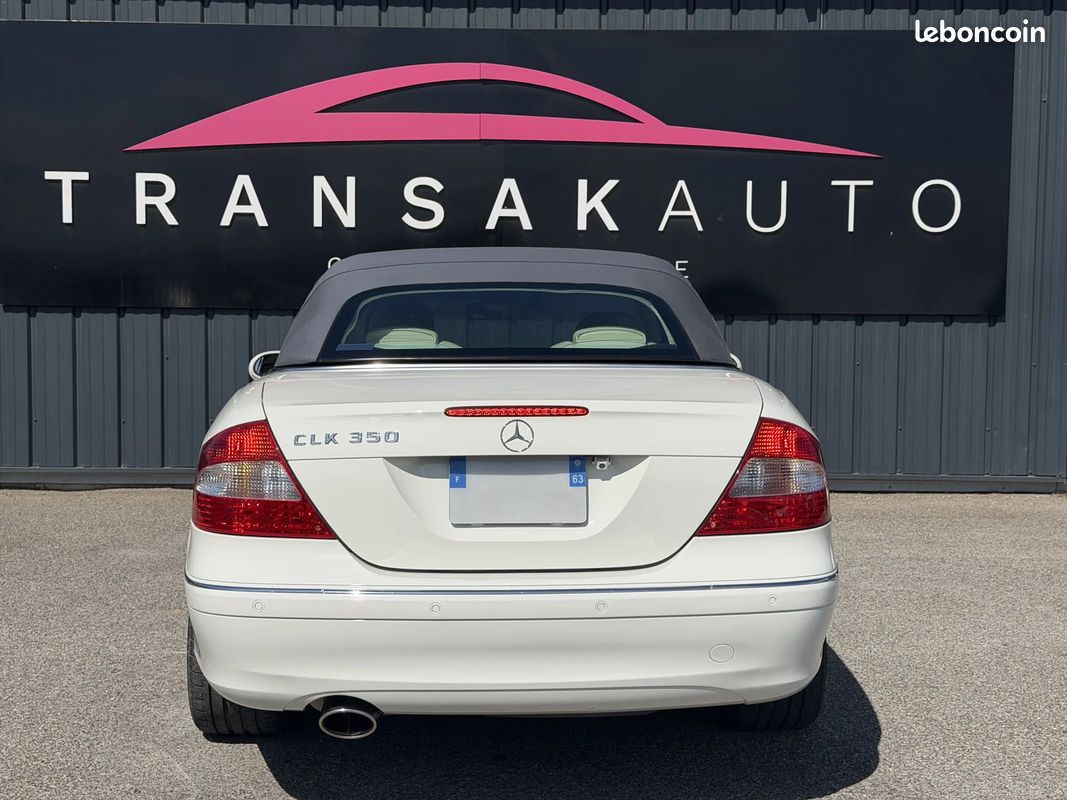Mercedes-Benz CLASSE CLK CLK 350 (209.456) (209) Cabriolet 350 3.5 i V6 24V 272 cv Boîte auto /TRAITEMENT CERAMIQUE COMPLET/ENTRETIENS COMPELT/CAMERA DE RECUL/SIEGES ELECTRIQUES/ (image 4)