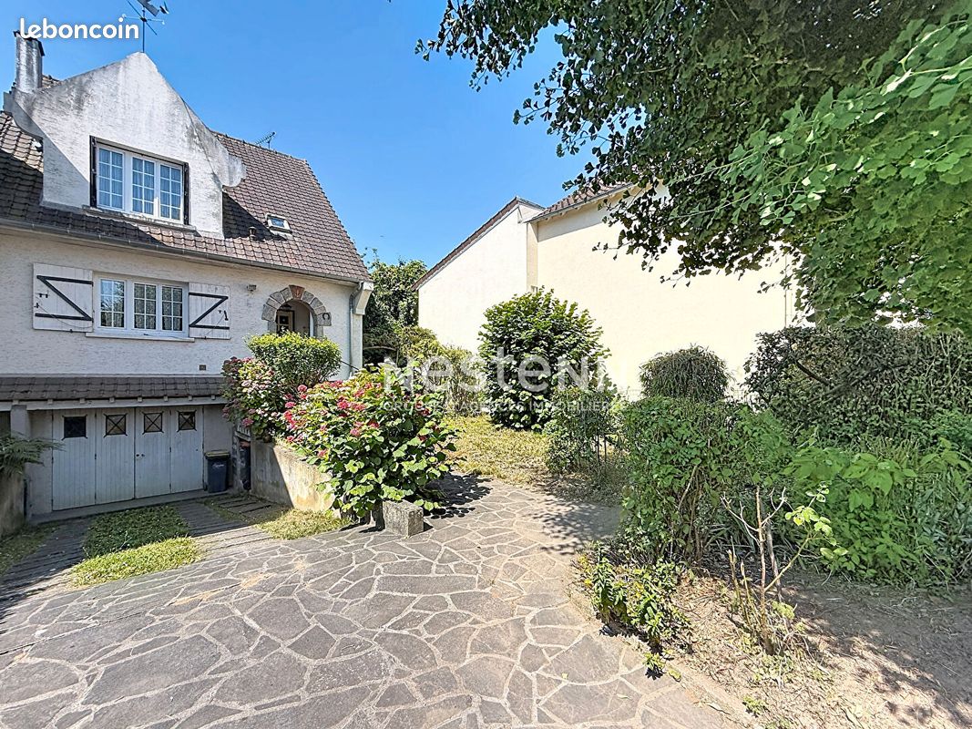 Maison 6 pièces 150 m² · à Arnouville · 150 m² · 369 000 €