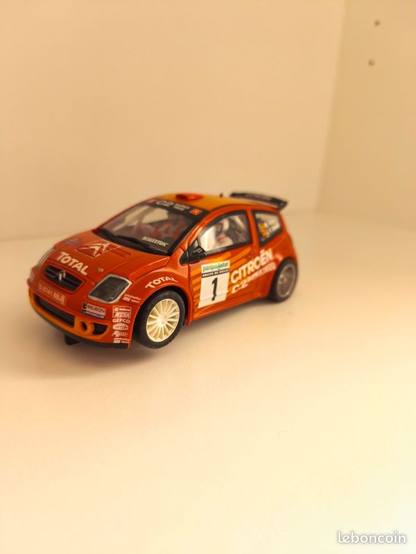 Voiture De Circuit Scalextric Ref C26 – March 721 – état Superbe, Boîte D'origine