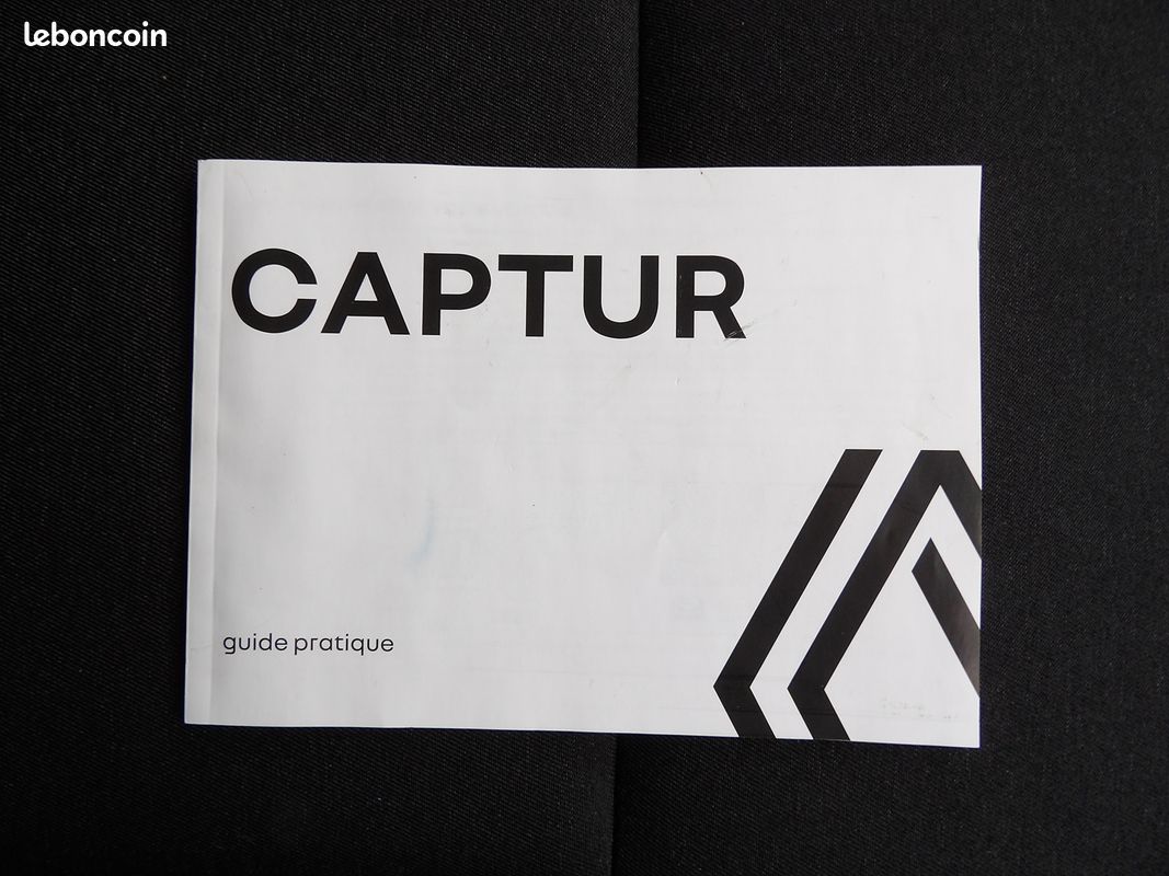 Renault CAPTUR II 1.6 E-TECH FULL HYBRID 145CH EVOLUTION (image 14)