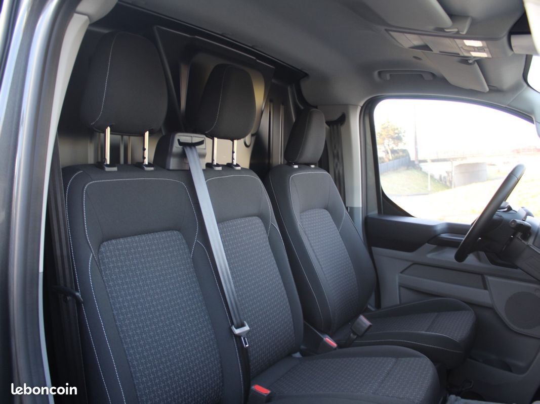 Ford transit custom fourgon ford transit custom trend l2h1 2.0 170 cv bva8 / 1er main (image 10)