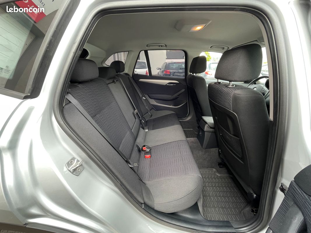 BMW X1 sDrive18d 143Ch Confort Véhicule Révisé et Garantie (image 4)