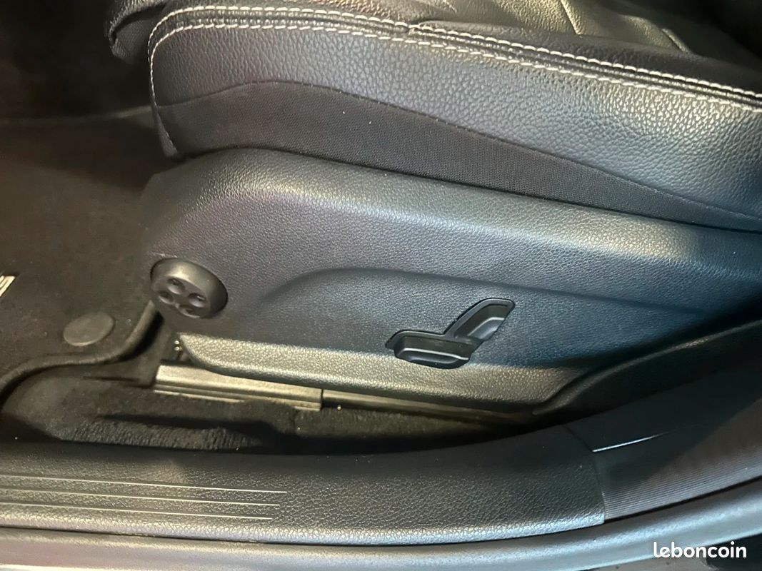 MERCEDES CLASSE C BREAK 220 d 9G-Tronic 4Matic Fascination / TOIT OUVRANT / CAMERA (image 23)