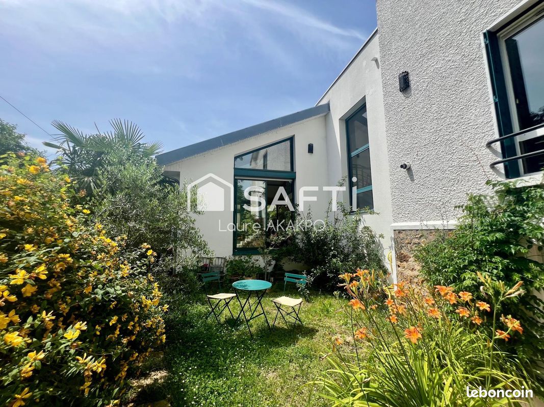 Maison 12 pièces 265 m² · à Le Perreux-sur-Marne · 265 m² · 1 790 000 €