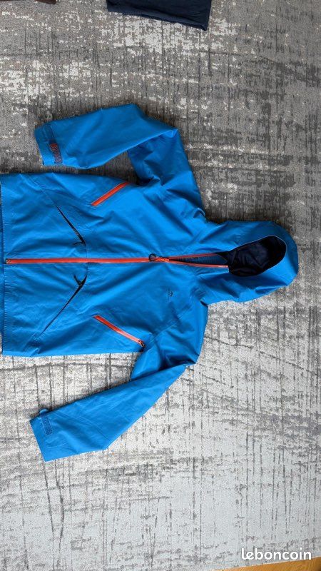 Coupe-vent / coupe pluie / 12 13 ans Decathlon (image 1)
