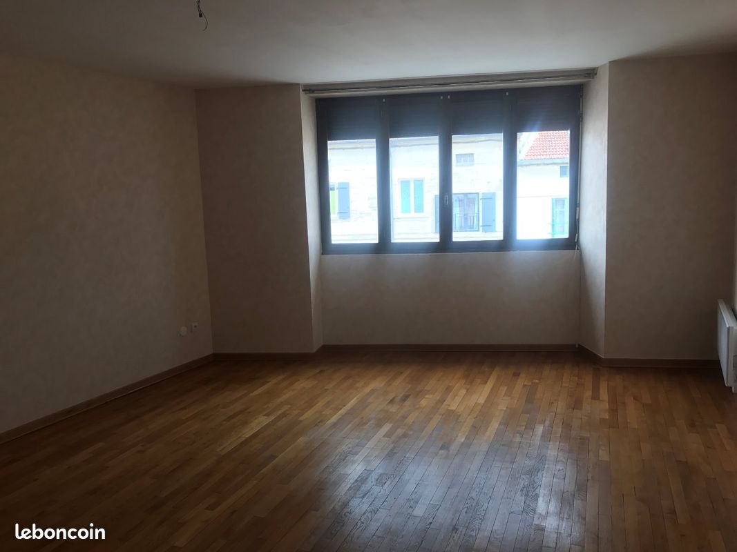 Appartement 2 pièces 75 m² · à Fains-Véel · 75 m² · 430 €/mois