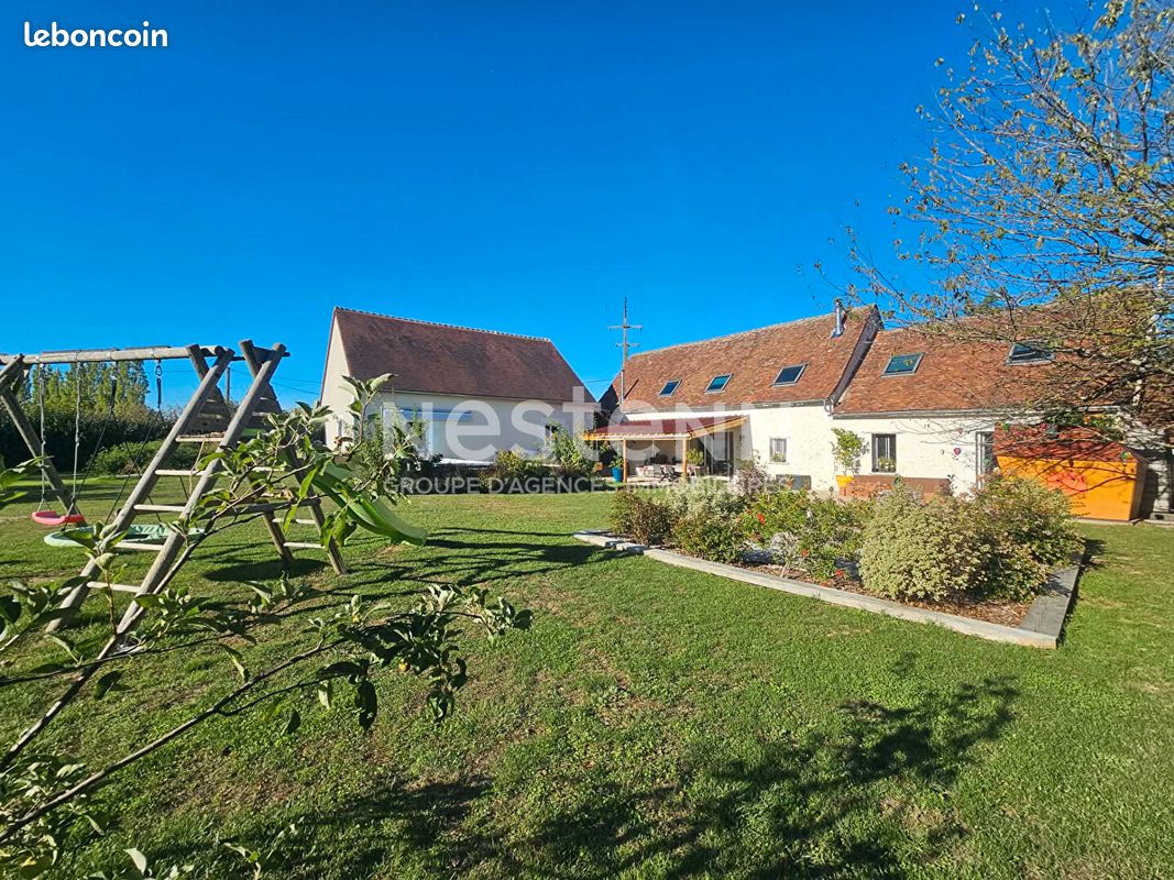 Maison 8 pièces 156 m² · à Mouzay · 156 m² · 351 450 €