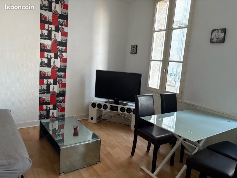 Appartement 2 pièces 33 m² · à Angoulême · 33 m² · 330 €