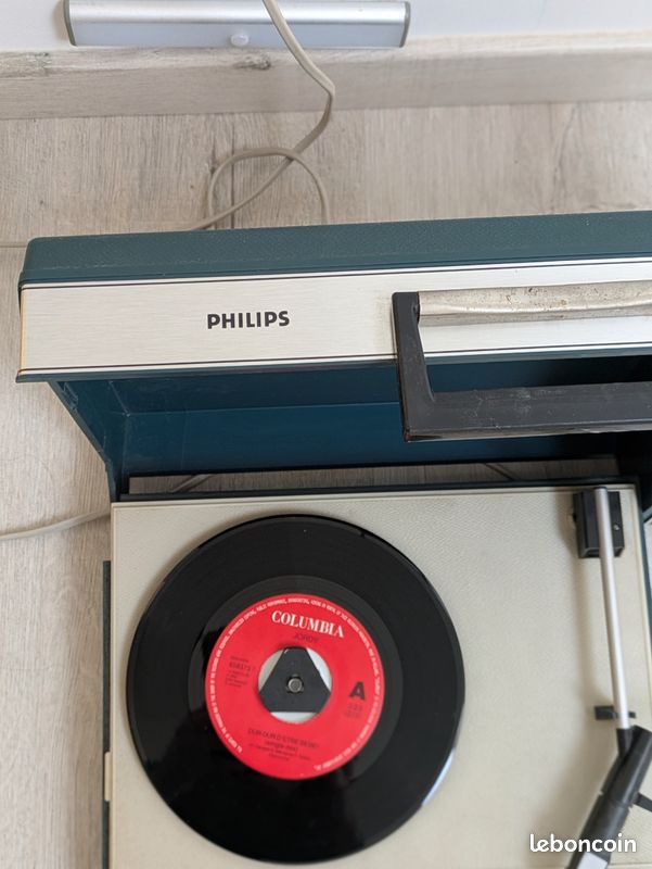 Ancienne valise range disque vinyle 33 tours pas 45 tourne d à Bohain