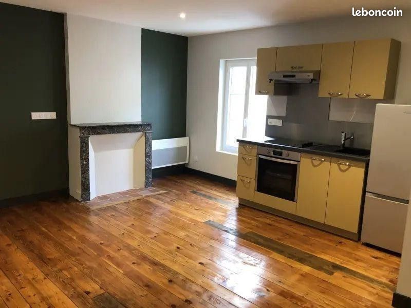 Appartement 1 pièce 30 m² · à Sainte-Maure-de-Touraine · 30 m² · 450 €/mois