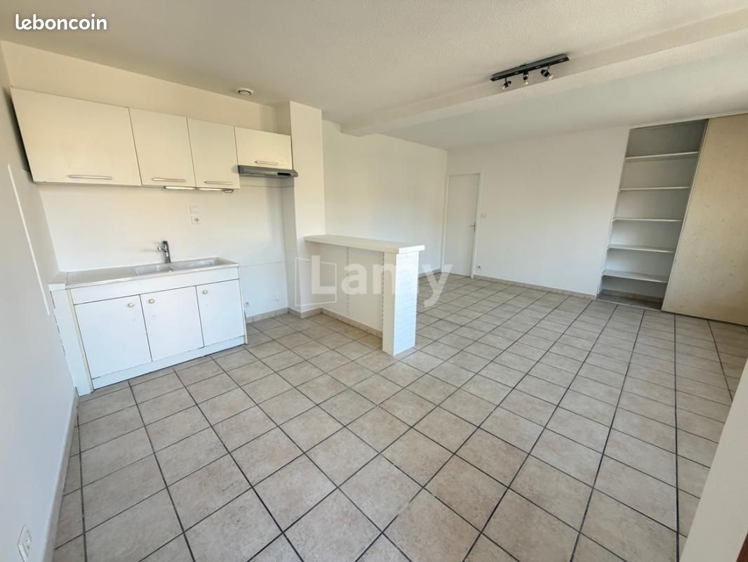 Appartement 4 pièces 81 m² · à Villefranche-sur-Saône · 81 m² · 720 €/mois