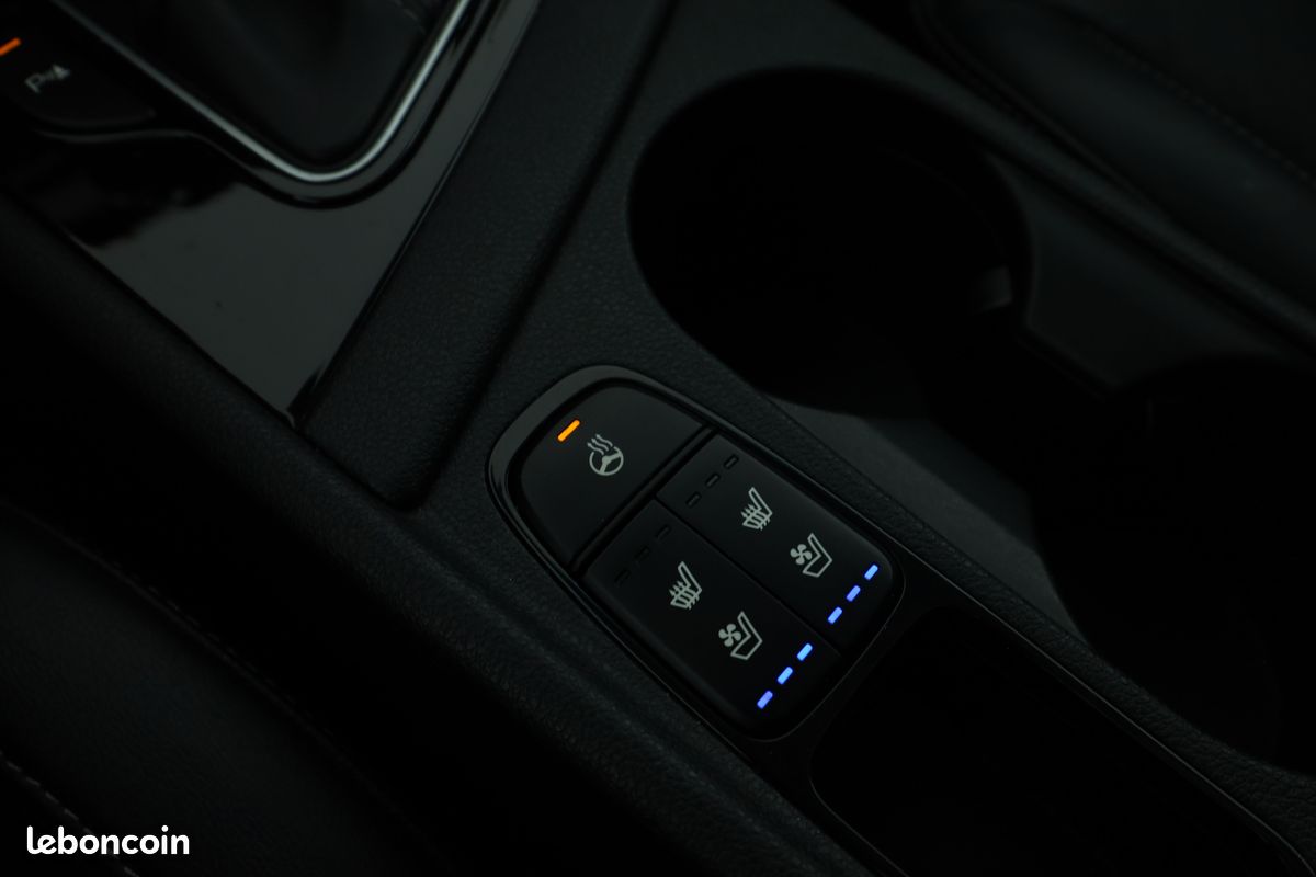 Kia Niro 1.6 GDi Plug-In Hybrid Premium DCT6 141 ch (image 25)