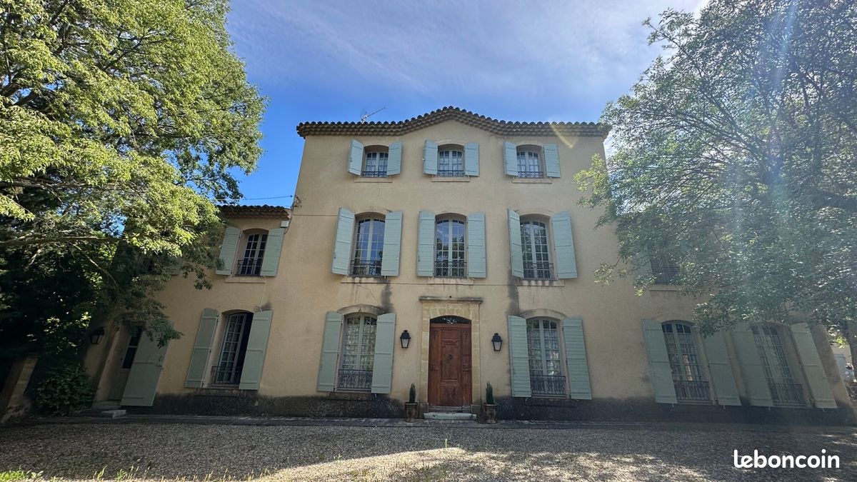 Maison 20 pièces 480 m² · à Aix-en-Provence · 480 m² · 3 150 000 €