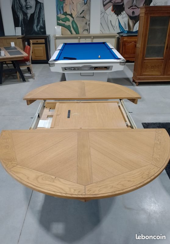Table Ronde en Chêne Massif - Meuble d'exposition (image 3)