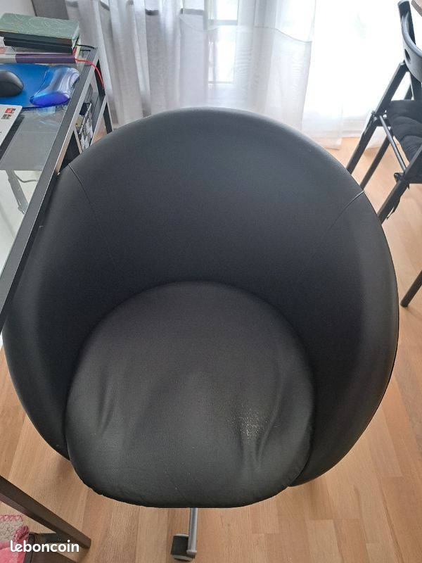 Chaise / Fauteuil pivotant (image 1)