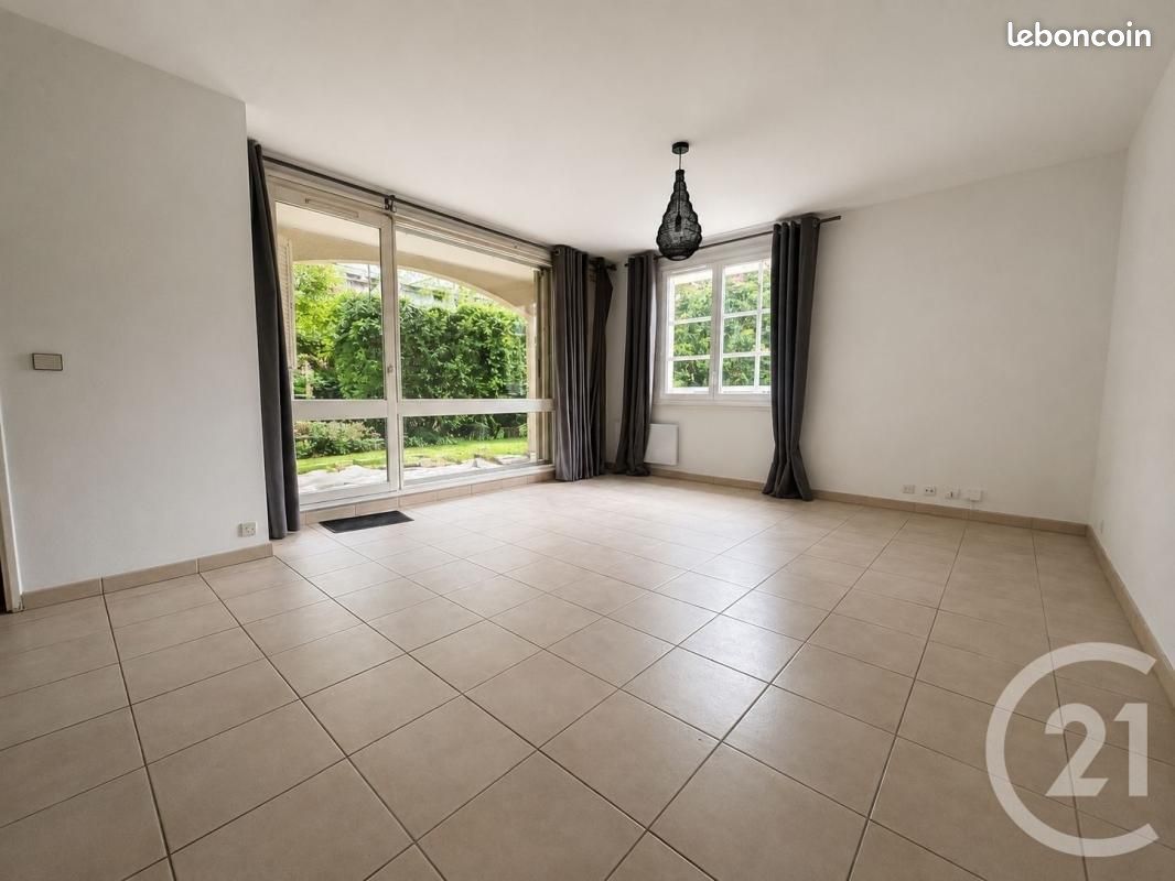 Appartement 2 pièces 47 m² · à Athis-Mons · 47 m² · 155 000 €
