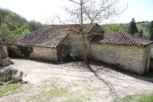Maison de village 6 pièces 275 m²