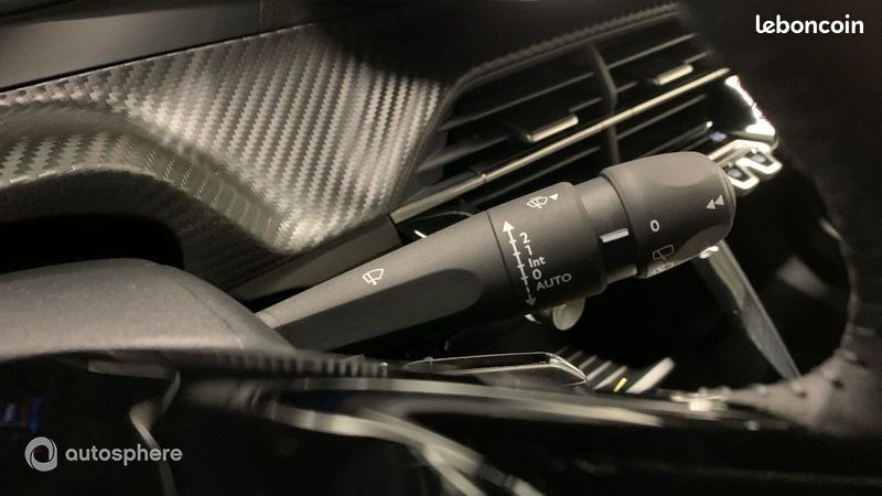Peugeot 2008 1.2 Hybrid 110ch Allure e-DCS6 (image 24)