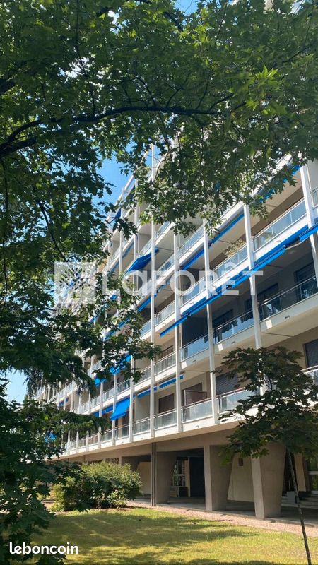 Appartement 2 pièces 63 m² · à Roanne · 63 m² · 630 €/mois