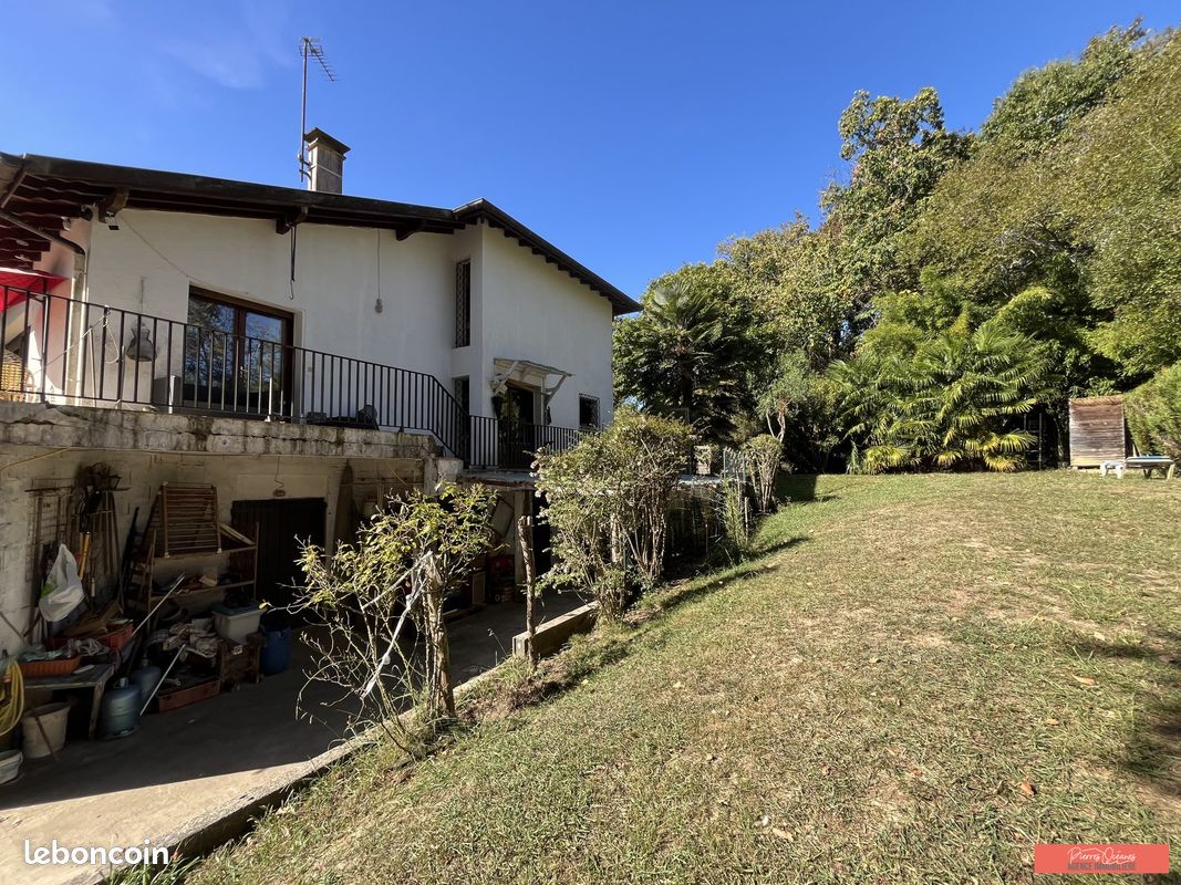 Maison 4 pièces 142 m² · à Saint-Laurent-de-Gosse · 142 m² · 289 000 €