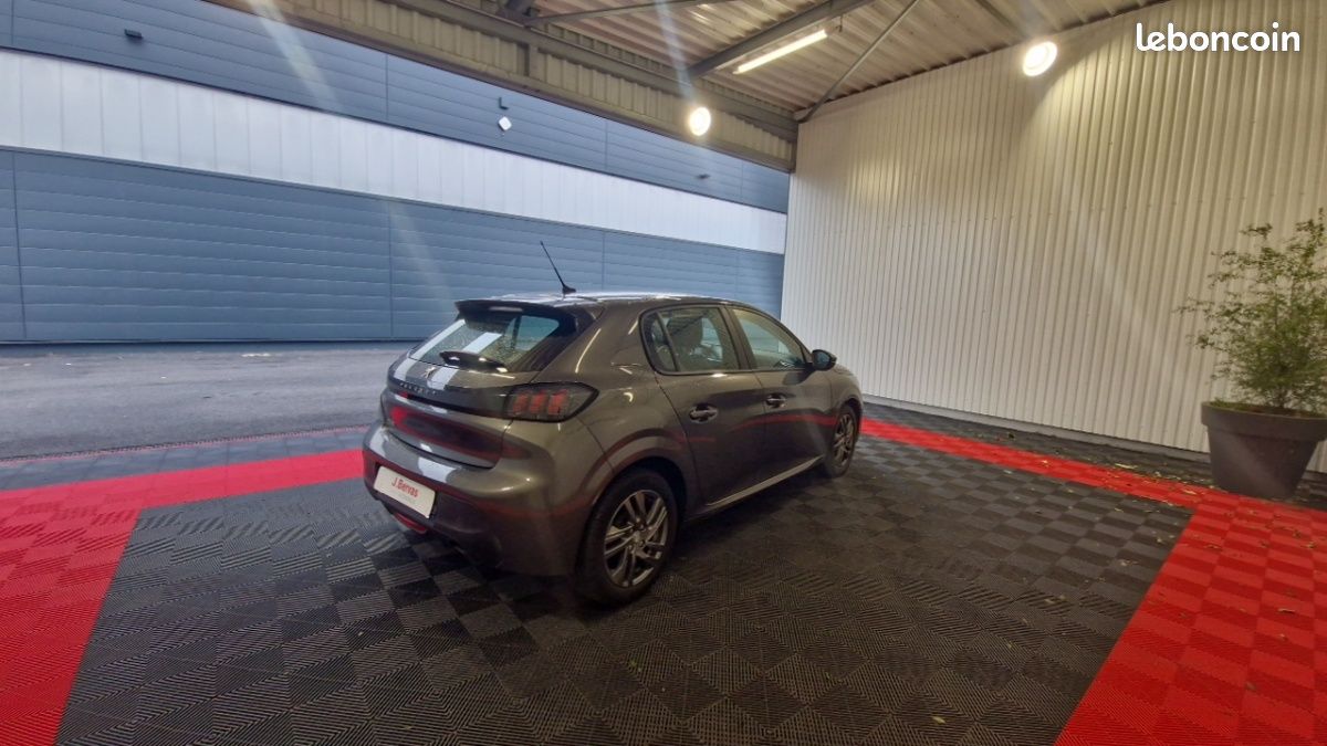Peugeot 208 PURETECH 100 SS Active Business (image 5)