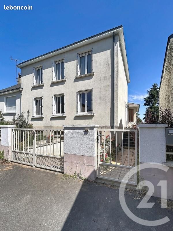 Maison 8 pièces 126 m² · à Laval · 126 m² · 234 240 €