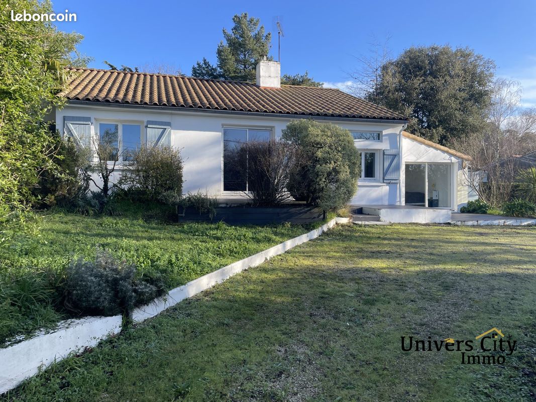 Maison 6 pièces 148 m² · à Villeneuve-en-Retz · 148 m² · 349 500 €