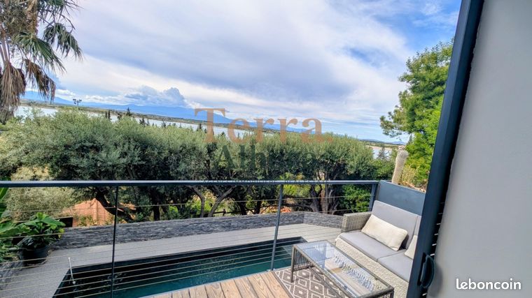 Villa 7 pièces 225 m²
