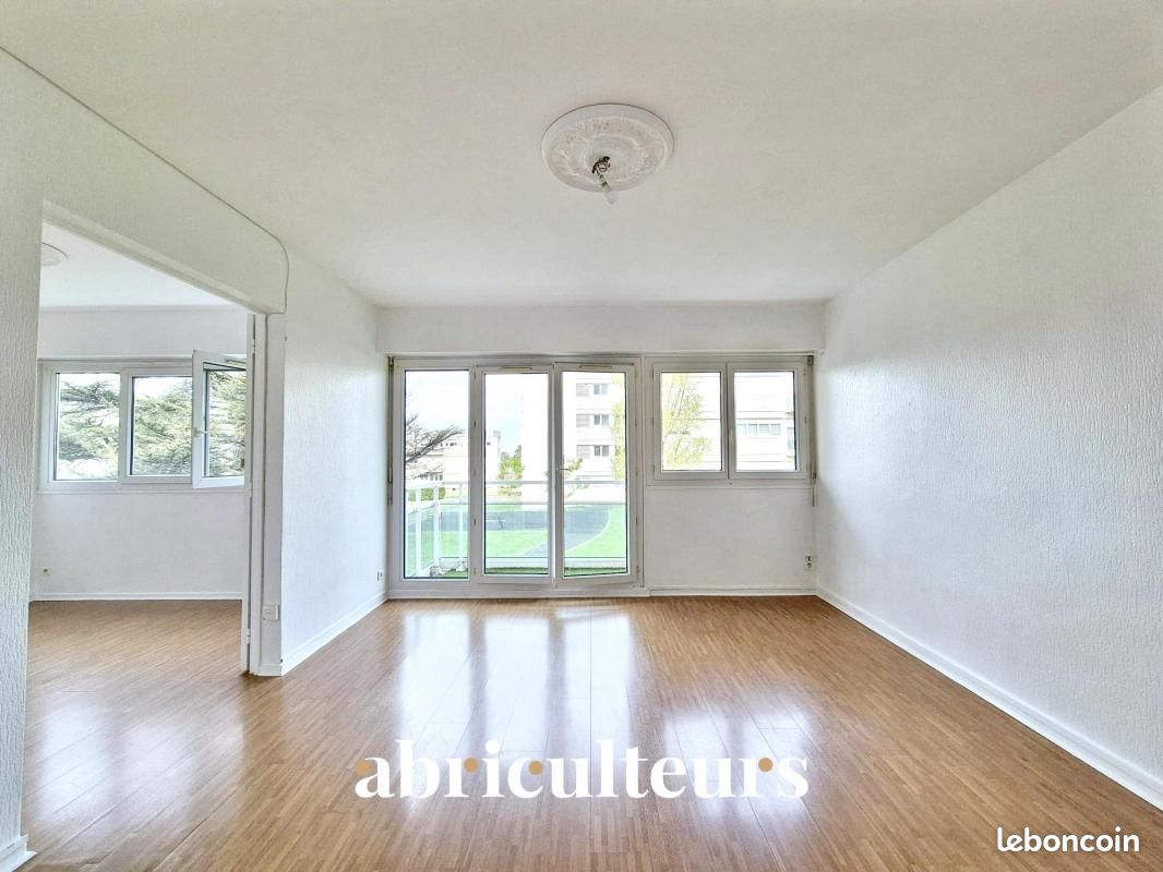 Appartement 6 pièces 84 m² · à Cognac · 84 m² · 790 €/mois