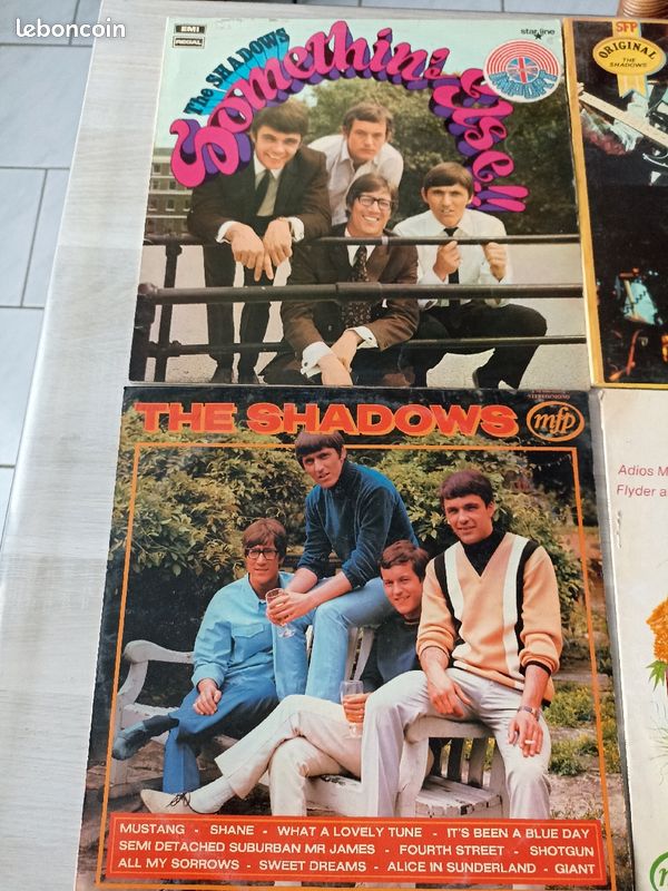 Lot 5 vinyles THE SHADOWS (image 2)