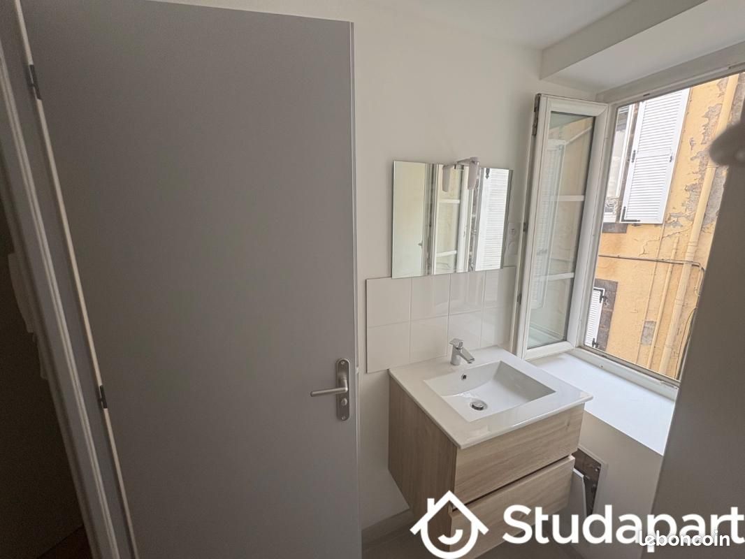 Appartement 1 pièce 29 m² · à Chamalières · 29 m² · 550 €