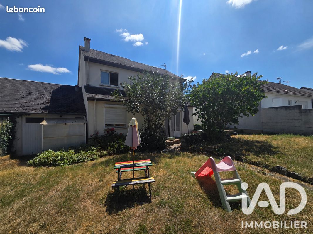 Maison 5 pièces 100 m² · à Tours · 100 m² · 244 000 €