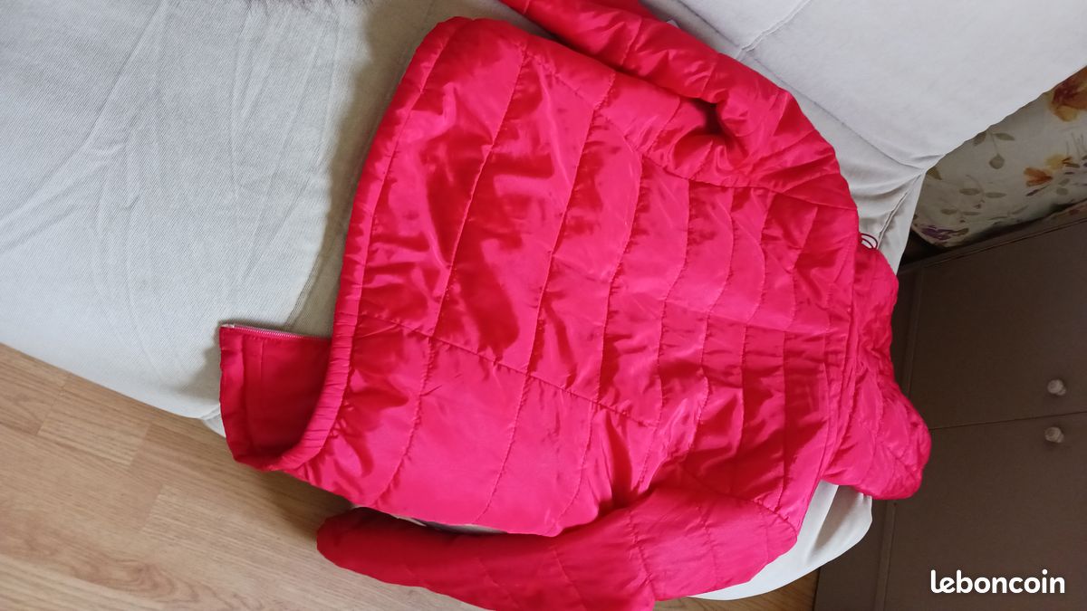 Blouson rouge (image 2)