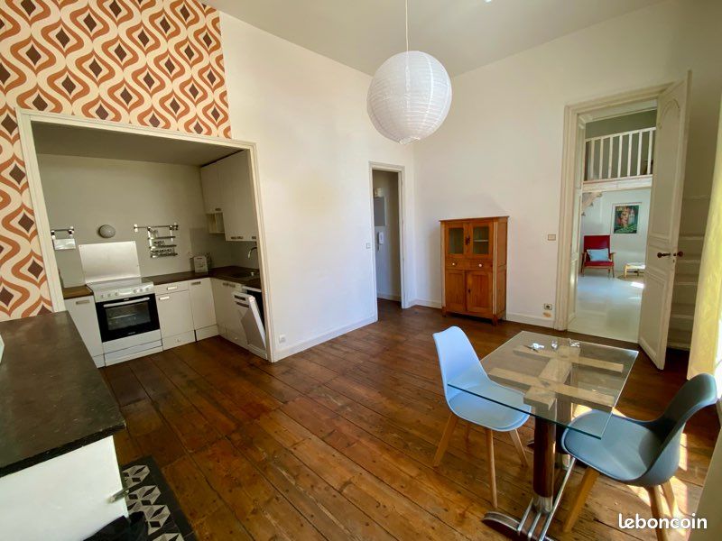 Appartement 2 pièces 66 m² · à Bordeaux · 66 m² · 1 000 €