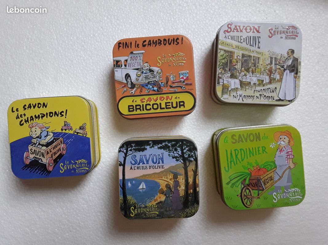 Boite à savon cube en métal authentique savonnier
