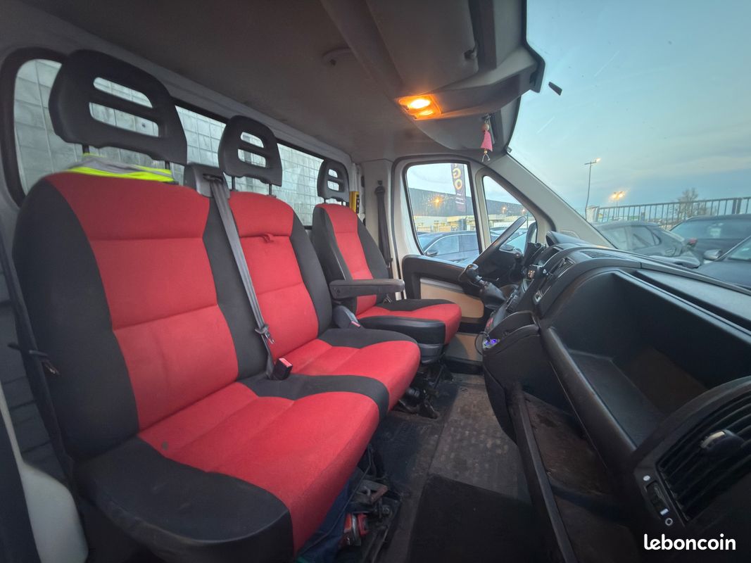 Fiat ducato vu 2.3 mjt - 130ch - caméra de recul - benne articulee - faible kilometrage - attelage (image 15)
