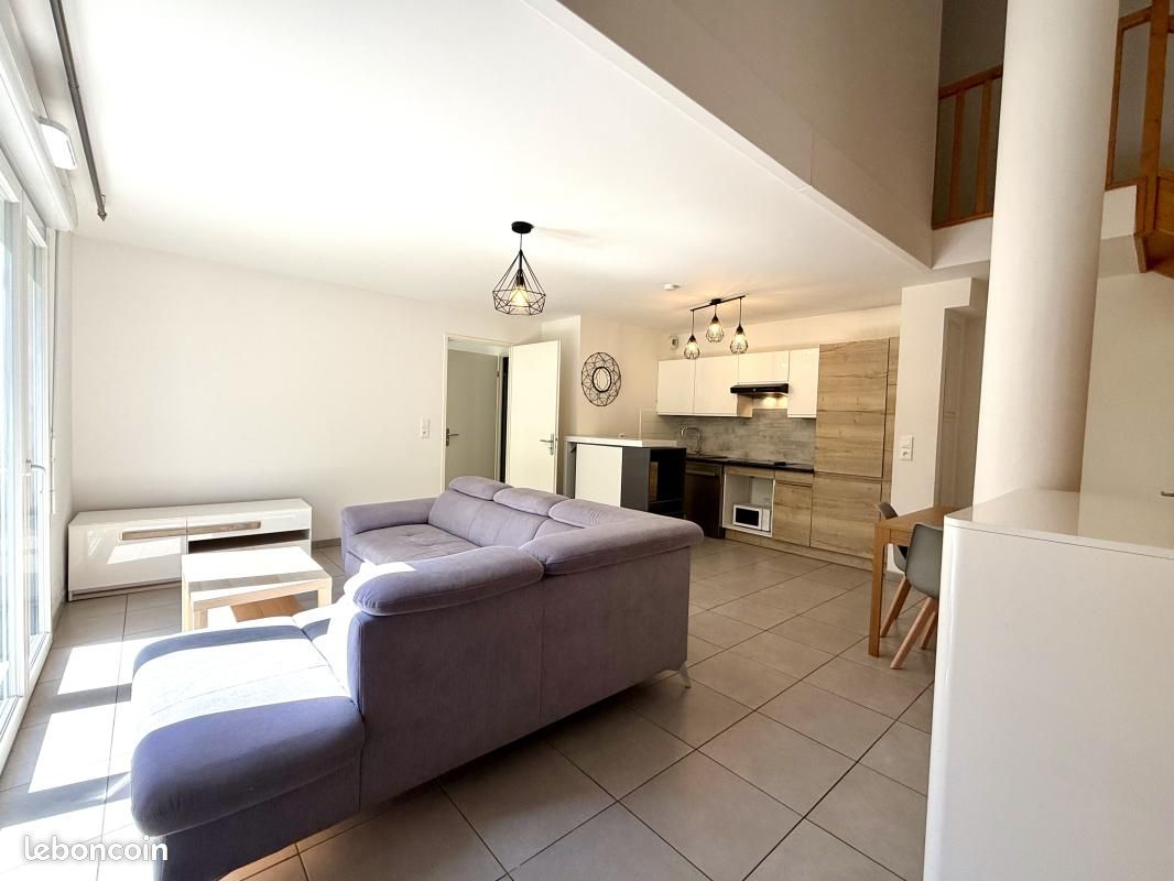 Appartement 4 pièces 88 m² · à Bordeaux · 88 m² · 1 200 €/mois