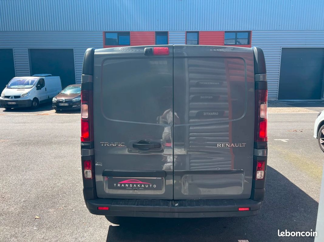 Renault trafic fourgon frigo l1h1 1000 kg 2.0l dci 120ch confort (image 5)