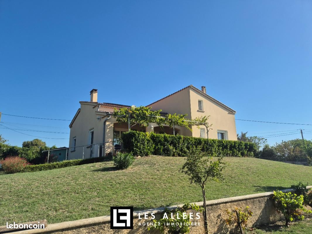 Maison 7 pièces 170 m² · à Marsanne · 170 m² · 395 000 €