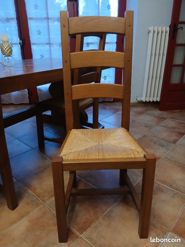 Table en chêne et 8 chaises et 2 rallonges (image 1)
