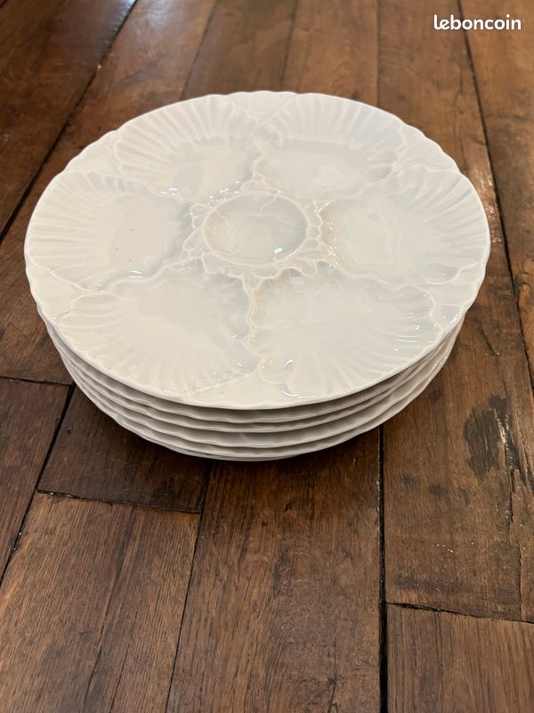 6 assiettes à huîtres neuves (image 1)