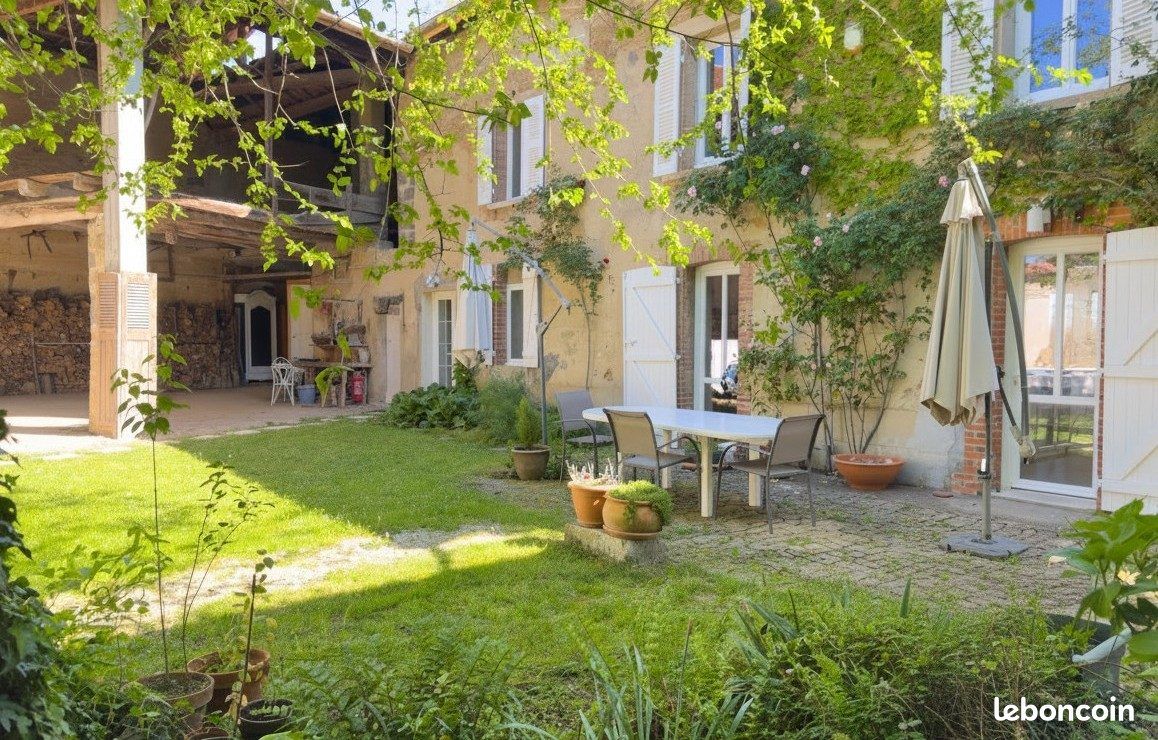 Maison 6 pièces 175 m² · à La Côte-Saint-André · 175 m² · 459 000 €