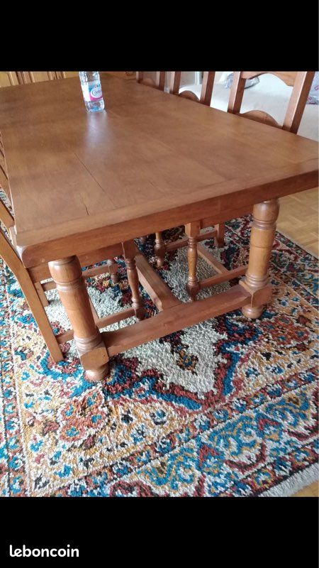 Buffet / Table / 4 chaises (image 3)