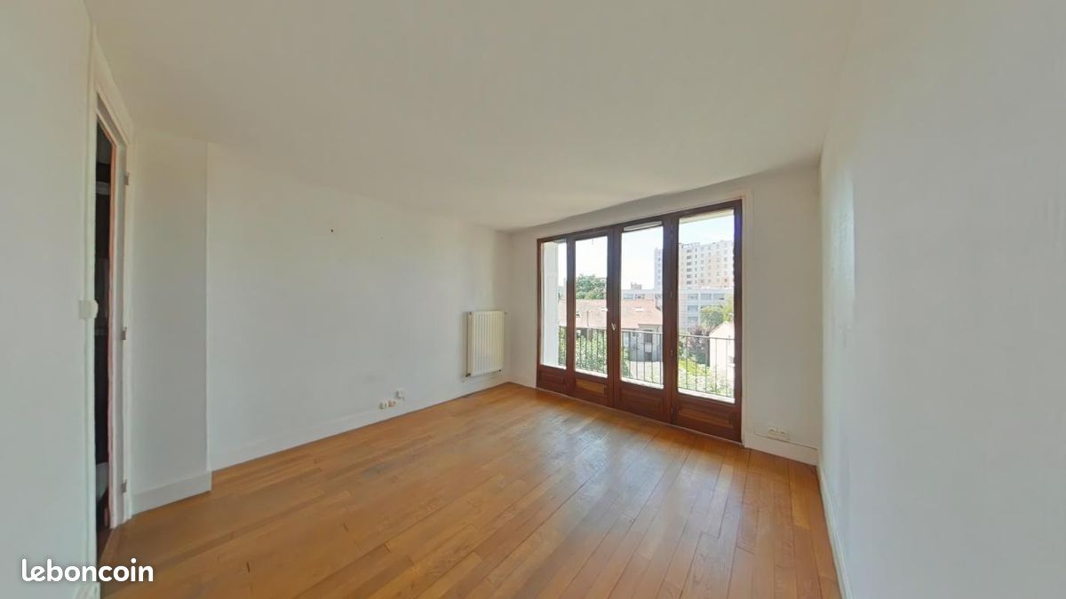 Appartement 2 pièces 38 m² · à Saint-Étienne · 38 m² · 425 €/mois