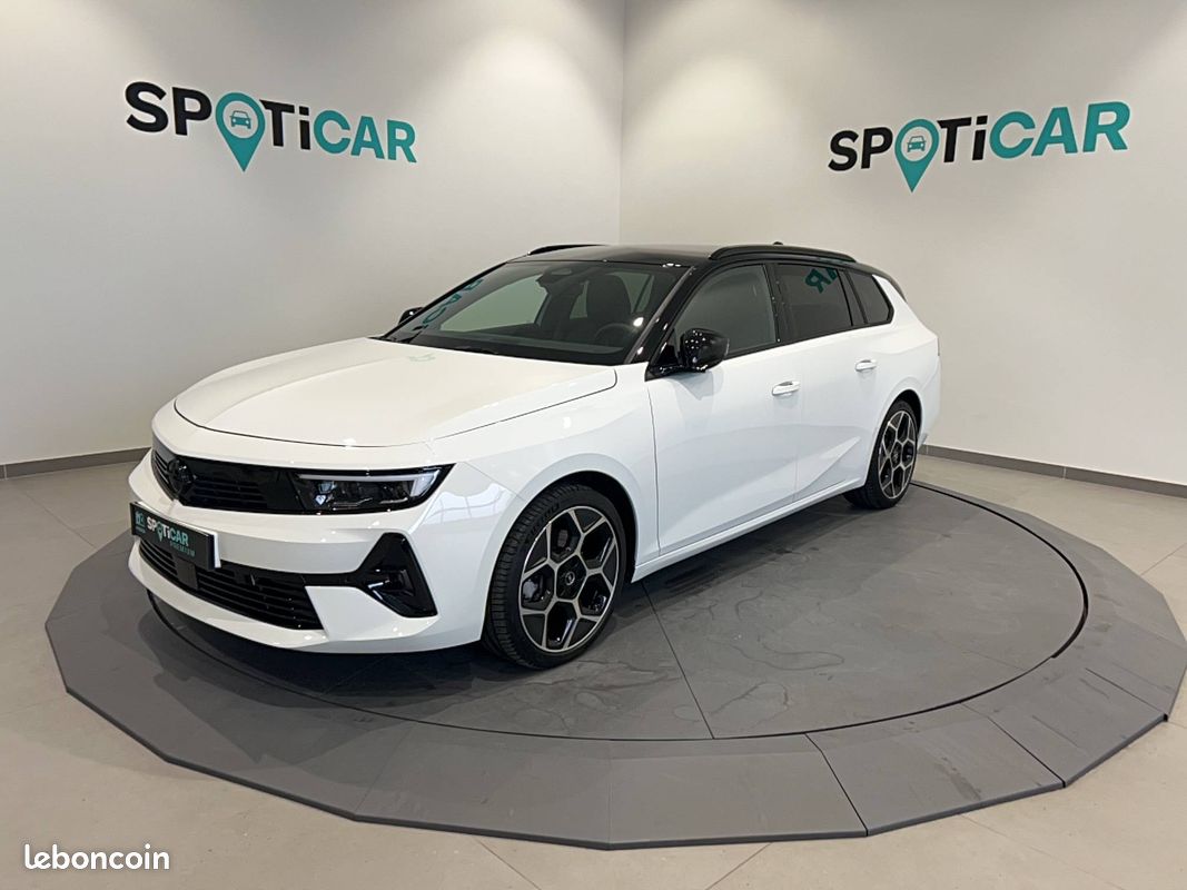 OPEL Astra Sports Tourer 1.2 Turbo Hybride 136 ch e-DCT6 GS (image 1)